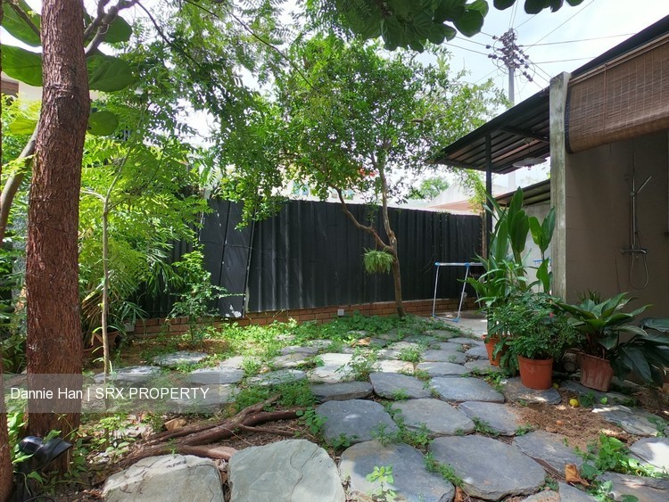 Toh Estate (D17), Terrace #205309291